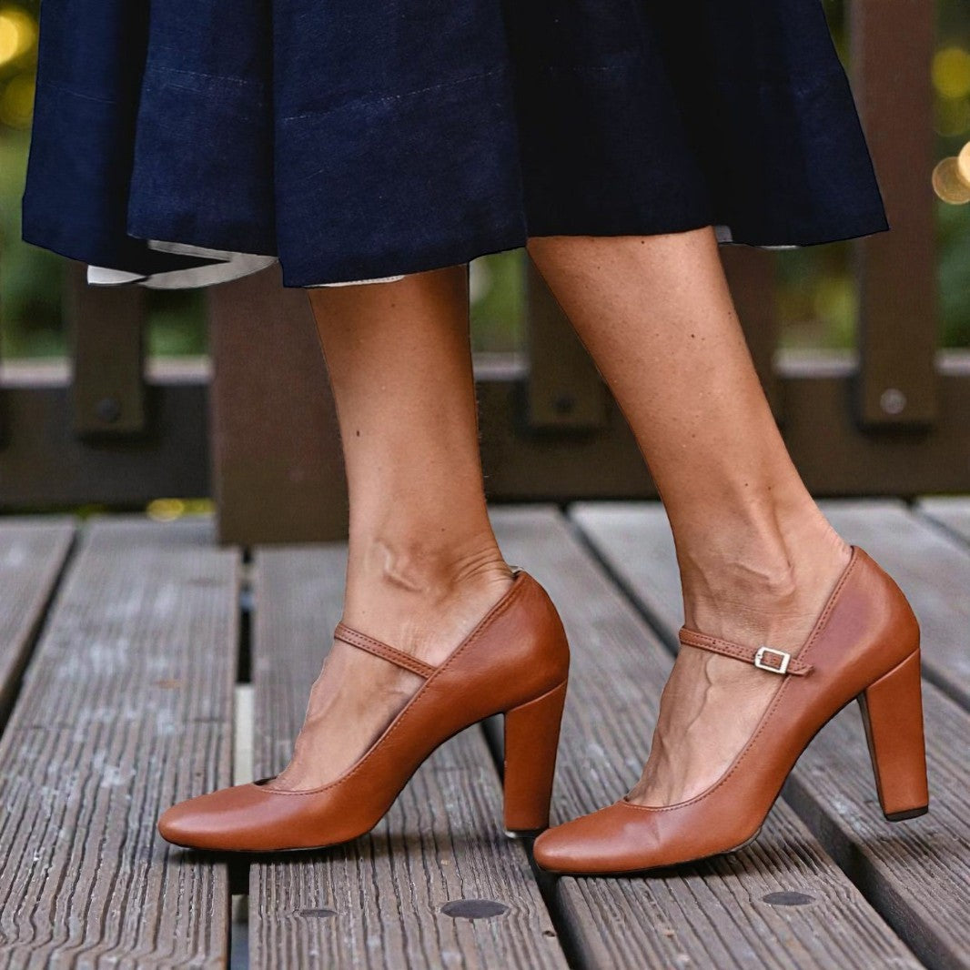 Nova™ | Everyday Mid-Heel Sandals